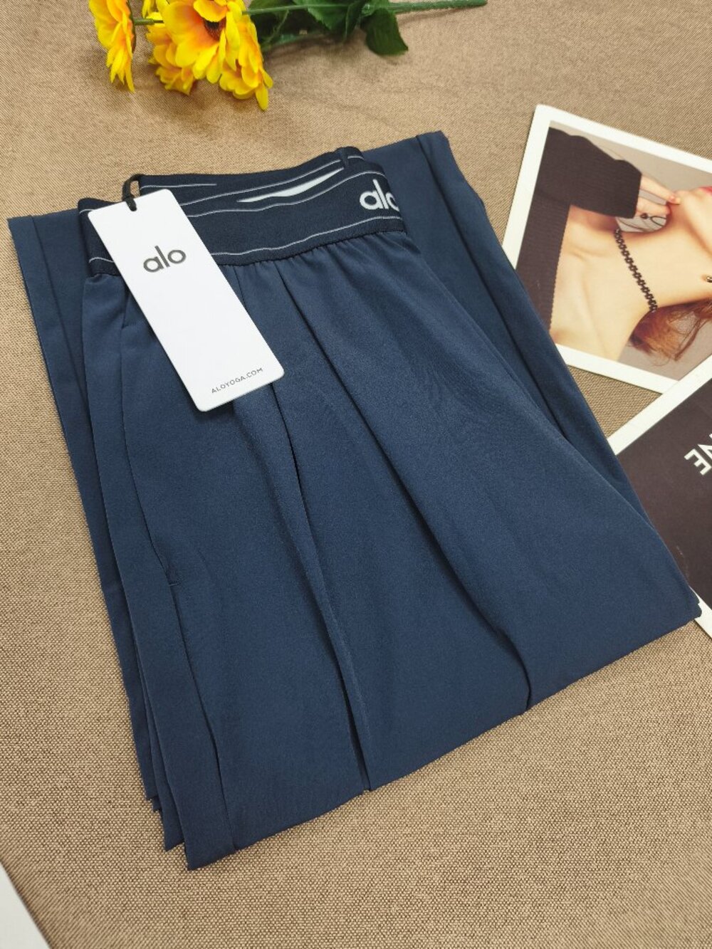 Alo Yoga navy blue straight-leg trouser(Regular)premium relaxed commuter pants✅ - Picture 6 of 7